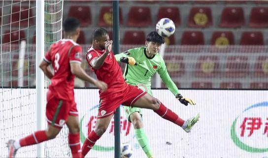 体育直播-【世预赛】后防漏洞送单刀 国足收官战0比2阿曼