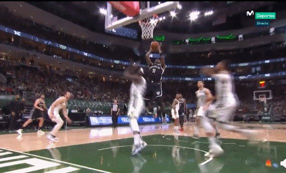 华体会体育app-欧文踩到字母哥崴脚伤退 篮网雄鹿局势彻底反转